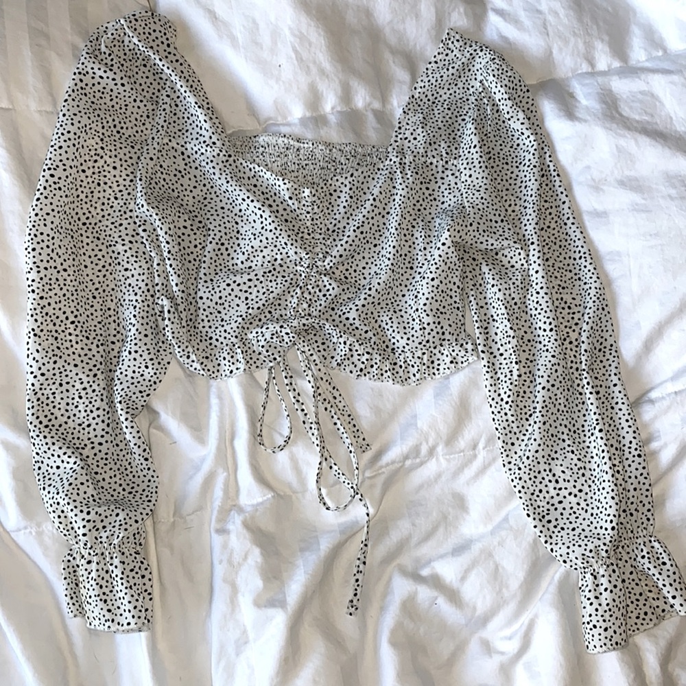 Polka dot long sleeve tie front crop top